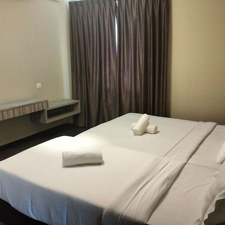קוטה קינבלו Aa Residen Luxury Condo Homestay 18Mins Walk Tanjung Aru Beach & Golf Course, Not Beach Side Resort מראה חיצוני תמונה