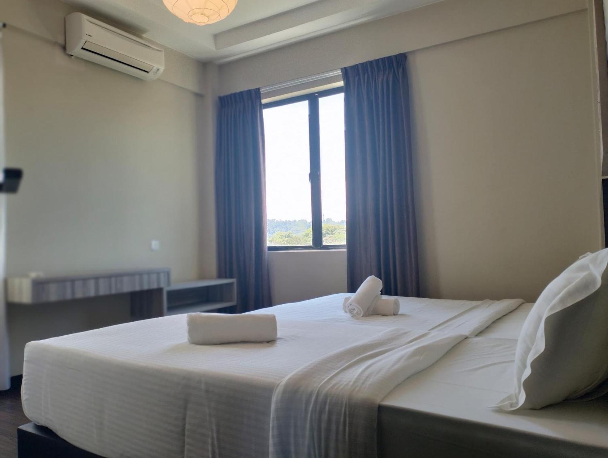 קוטה קינבלו Aa Residen Luxury Condo Homestay 18Mins Walk Tanjung Aru Beach & Golf Course, Not Beach Side Resort מראה חיצוני תמונה